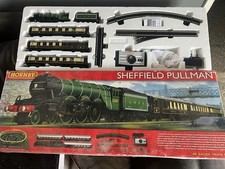 Hornby R1135 Sheffield Pullman