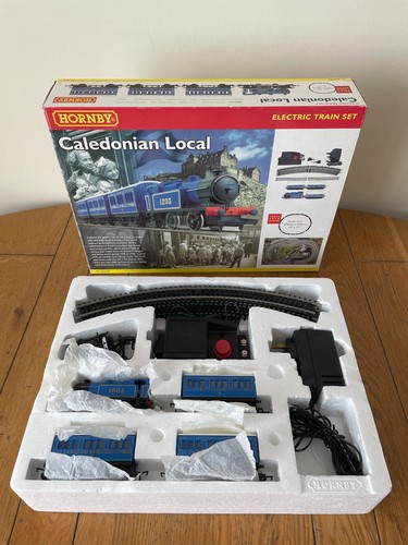 Hornby r1016 caledonian local - caledonian,
