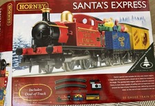 Hornby R1248 - OO Gauge Train